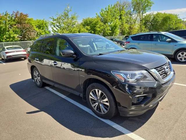 2020 Nissan Pathfinder S 2WD