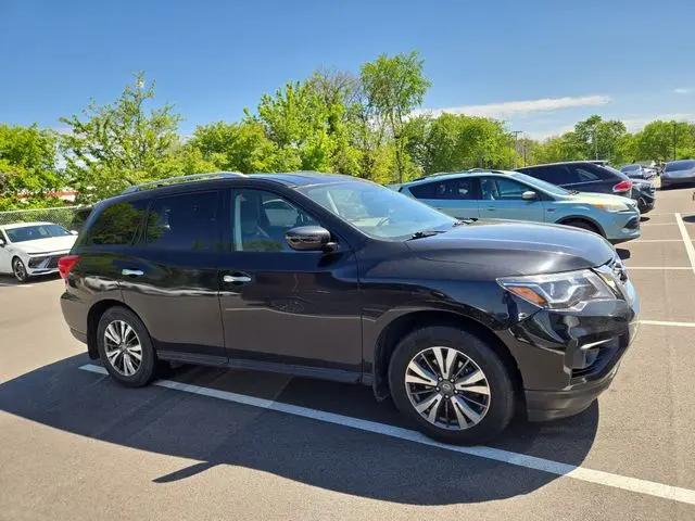 2020 Nissan Pathfinder S 2WD