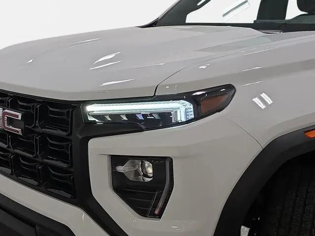 2023 GMC Canyon 2WD Crew Cab Short Box Elevation