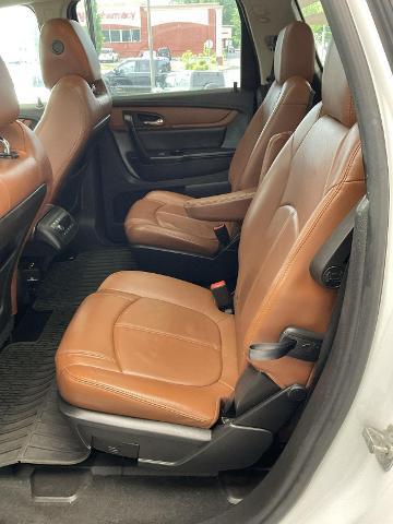 2017 Chevrolet Traverse 2LT