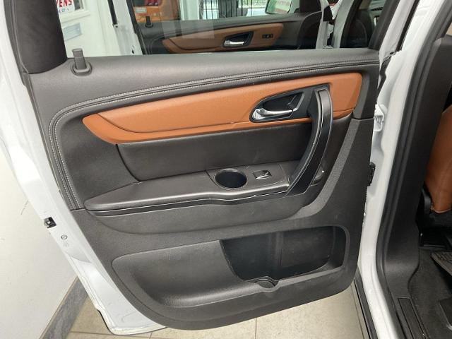 2017 Chevrolet Traverse 2LT