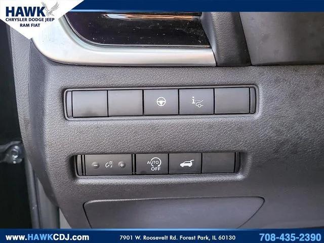 2025 Nissan Rogue SL FWD