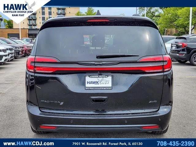 2023 Chrysler Pacifica Touring L AWD