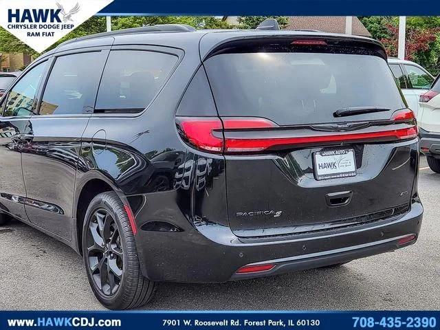 2023 Chrysler Pacifica Touring L AWD
