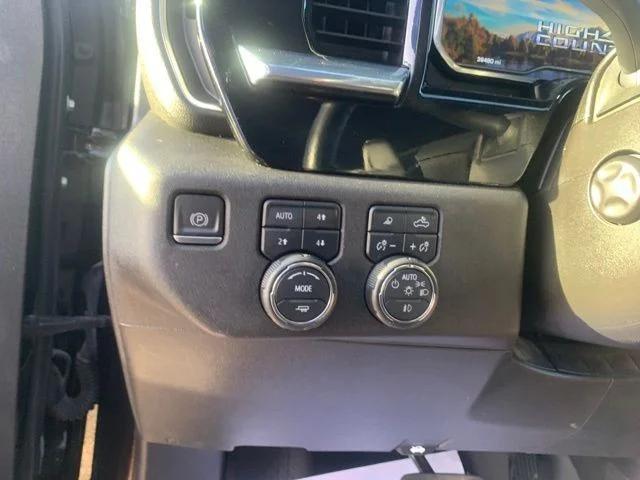 2023 Chevrolet Silverado 1500 4WD Crew Cab Short Bed High Country