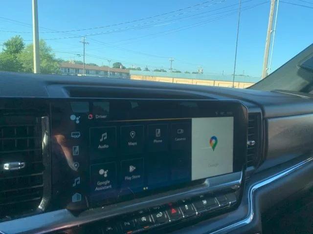 2023 Chevrolet Silverado 1500 4WD Crew Cab Short Bed High Country