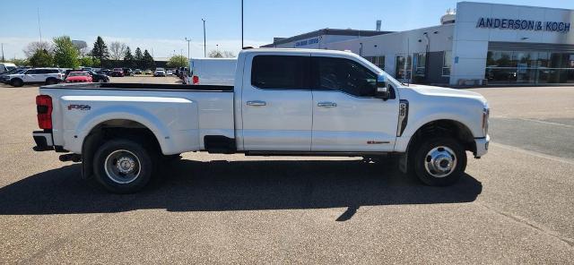 2023 Ford F-350 Platinum