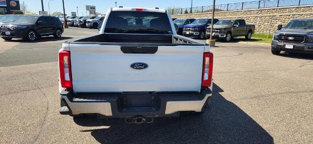 2024 Ford F-350 XLT