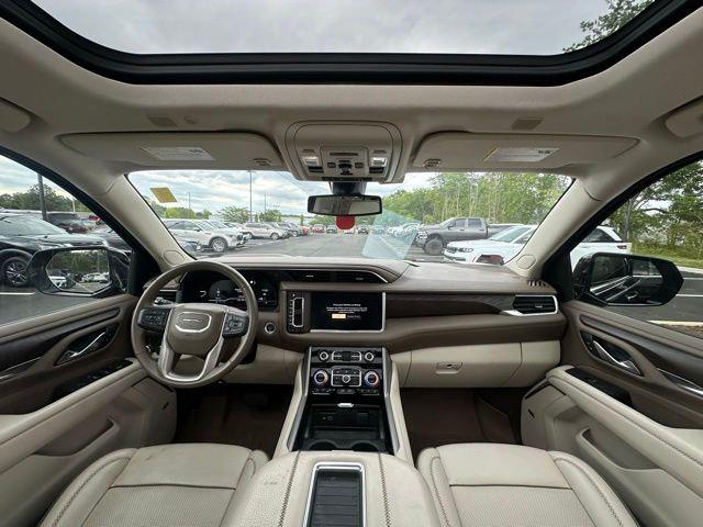 2022 GMC Yukon 4WD Denali