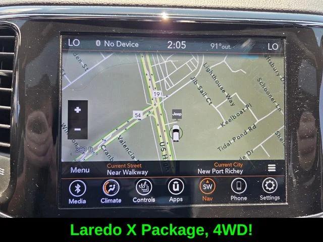 2021 Jeep Grand Cherokee Laredo X 4x4