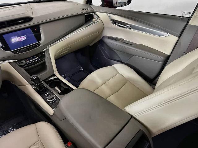 2021 Cadillac XT5 FWD Premium Luxury