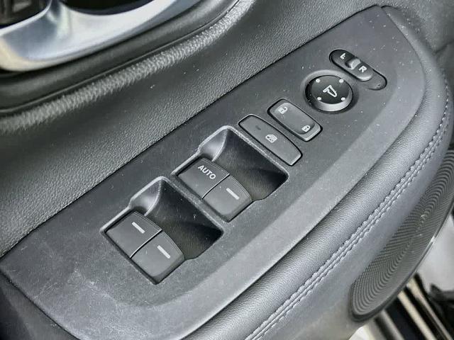 2025 Honda HR-V 2WD LX