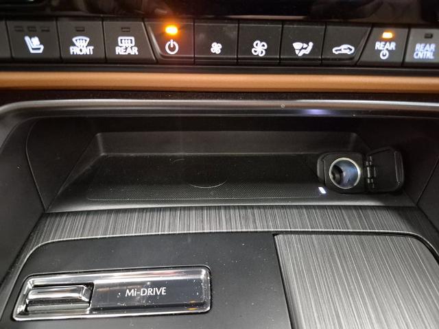 2025 Mazda X-90 3.3 Turbo S Premium Plus Package