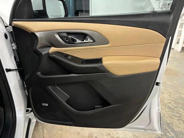 2023 Chevrolet Traverse FWD Premier