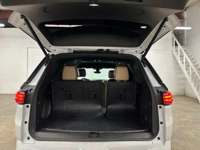 2023 Chevrolet Traverse FWD Premier
