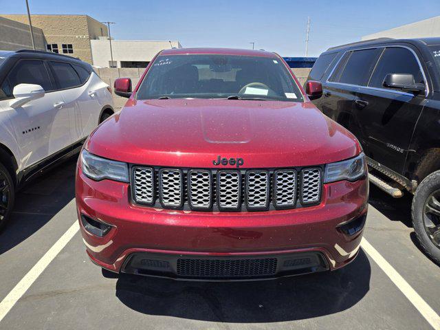 2022 Jeep Grand Cherokee Laredo X 4x4