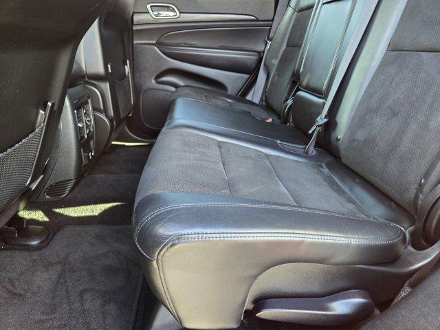 2022 Jeep Grand Cherokee Laredo X 4x4