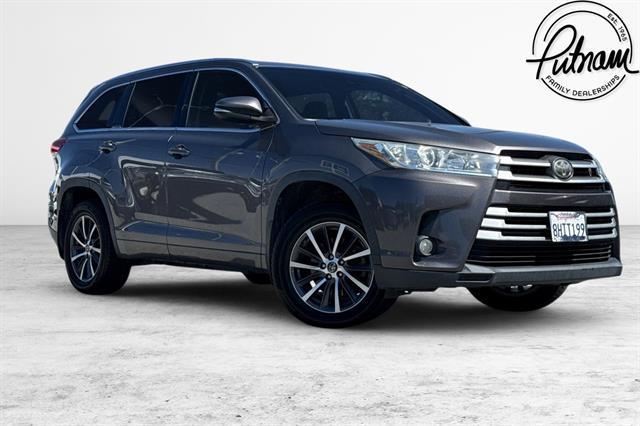 2017 Toyota Highlander XLE for sale in Burlingame, CA
