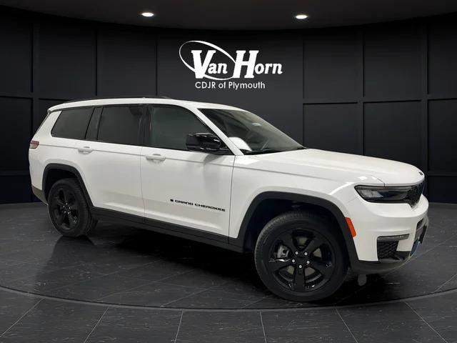 2025 Jeep Grand Cherokee L Limited 4x4 for sale in Plymouth, WI