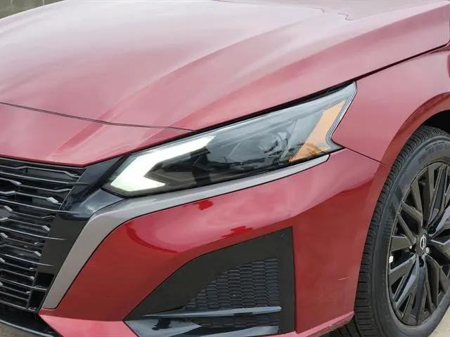2026 Nissan Altima SV FWD