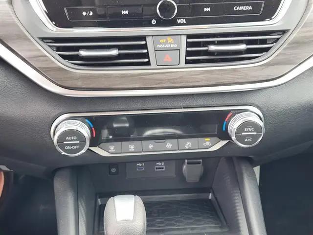 2026 Nissan Altima SV FWD