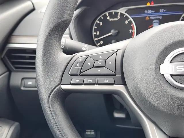 2026 Nissan Altima SV FWD