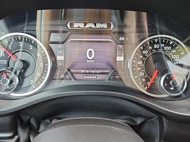 2022 Ram 1500 Laramie Crew Cab 4x4 5'7" Box