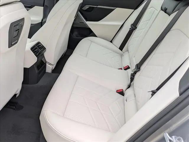 2027 BMW 5 Series 550e xDrive