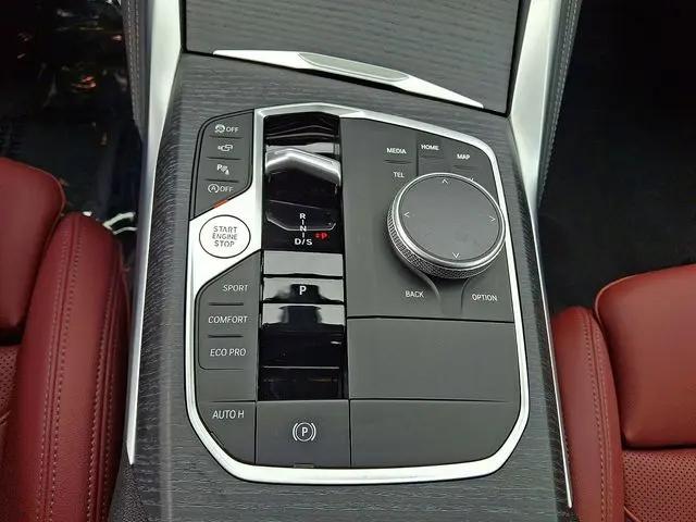 2025 BMW M240 i xDrive