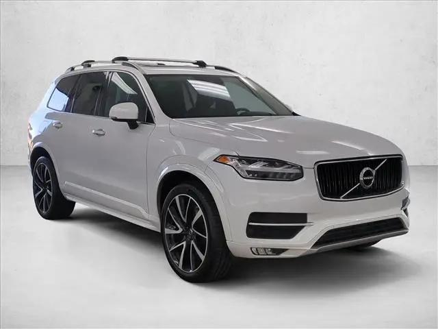 2019 Volvo XC90 T6 Momentum