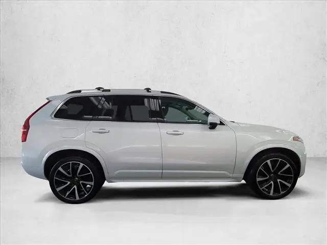 2019 Volvo XC90 T6 Momentum
