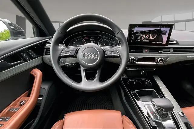 2023 Audi A4 Premium 45 TFSI S line quattro S tronic