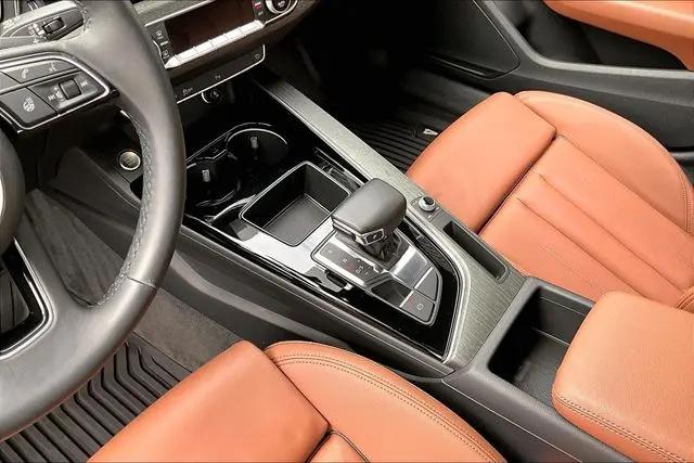 2023 Audi A4 Premium 45 TFSI S line quattro S tronic