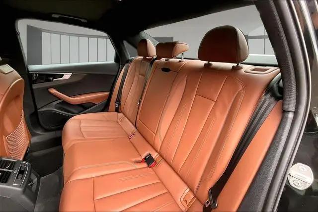 2023 Audi A4 Premium 45 TFSI S line quattro S tronic
