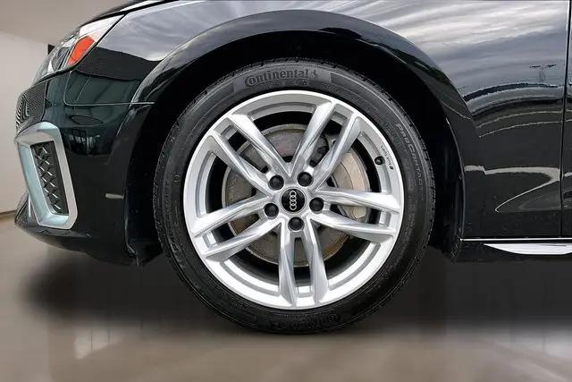 2023 Audi A4 Premium 45 TFSI S line quattro S tronic