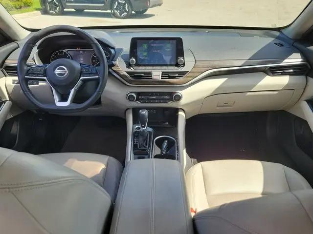 2021 Nissan Altima SL FWD