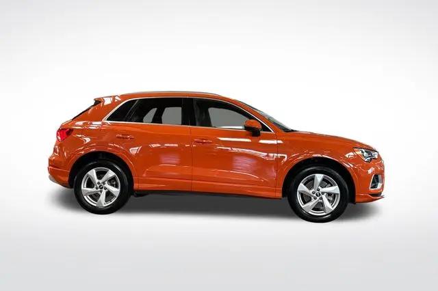 2021 Audi Q3 Premium 40 TFSI quattro Tiptronic