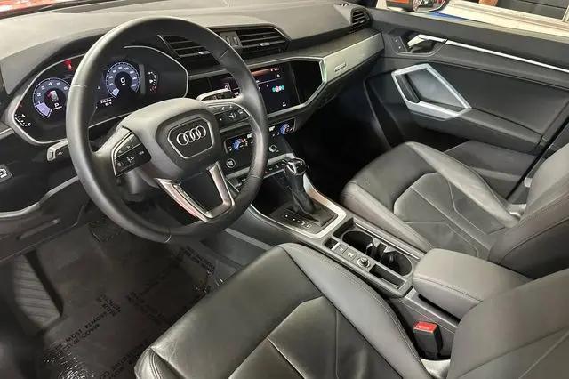 2021 Audi Q3 Premium 40 TFSI quattro Tiptronic