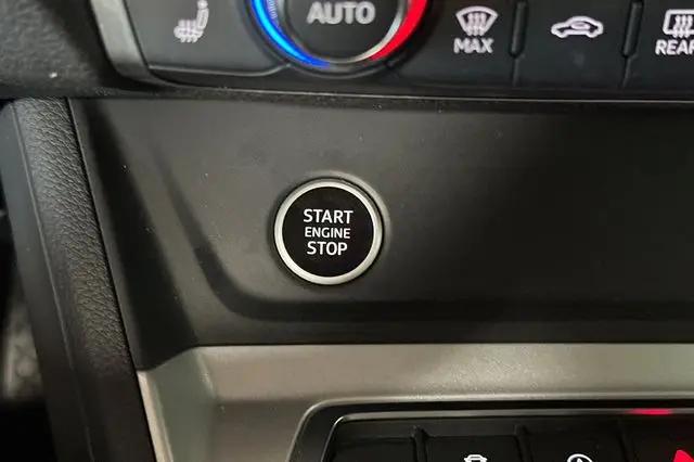 2021 Audi Q3 Premium 40 TFSI quattro Tiptronic