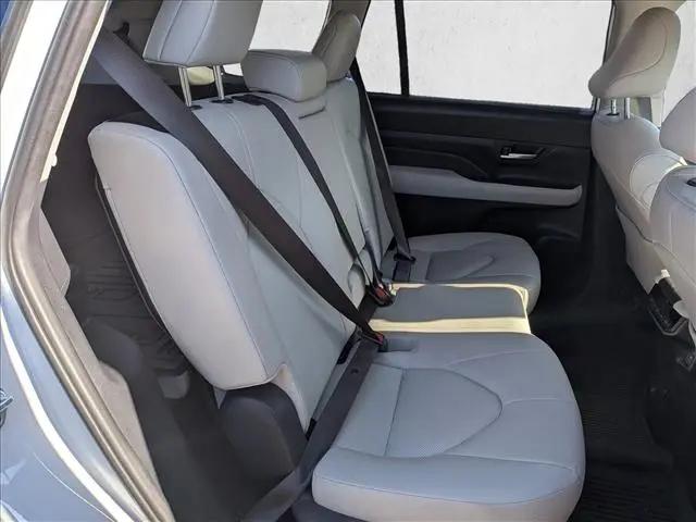 2024 Toyota Grand Highlander XLE