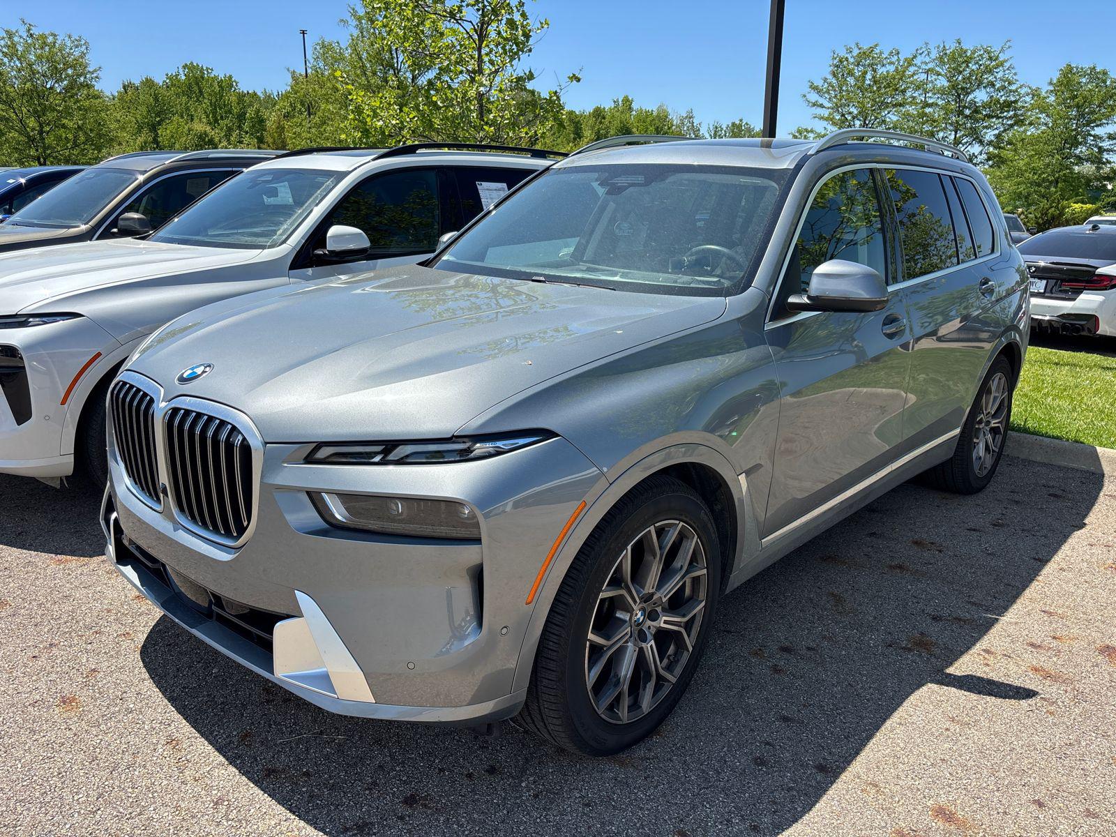 /2024 BMW X7