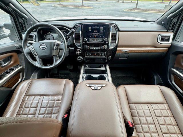2023 Nissan Titan XD Crew Cab Platinum Reserve 4x4