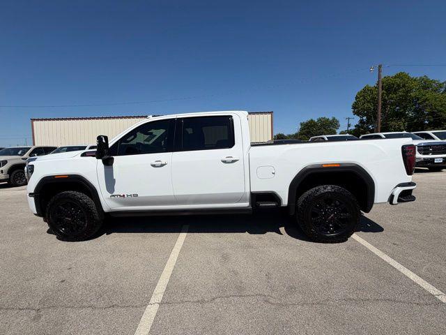 2024 GMC Sierra 2500HD 4WD Crew Cab Standard Bed AT4