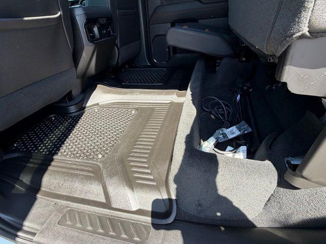 2024 GMC Sierra 2500HD 4WD Crew Cab Standard Bed AT4