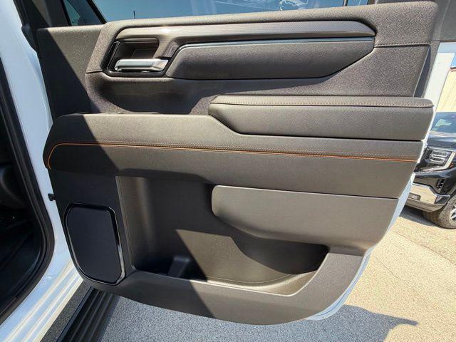 2024 GMC Sierra 2500HD 4WD Crew Cab Standard Bed AT4
