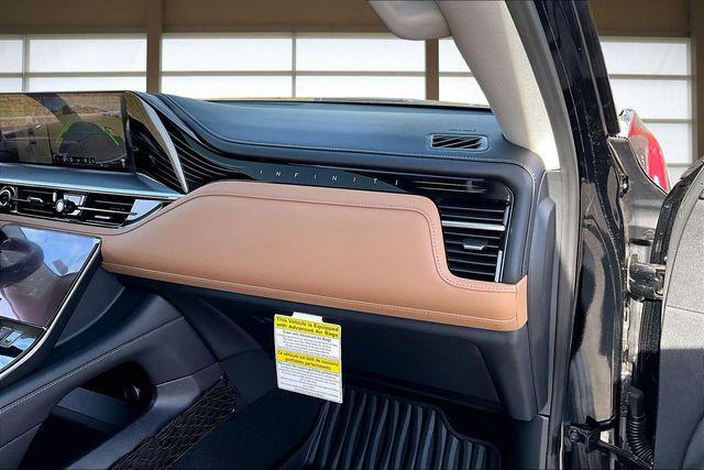 2026 INFINITI QX80 LUXE AWD