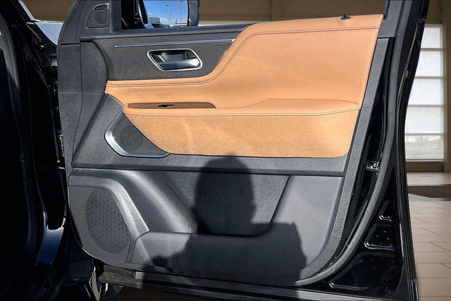 2026 INFINITI QX80 LUXE AWD