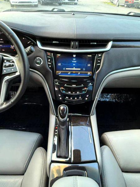 2013 Cadillac XTS Luxury