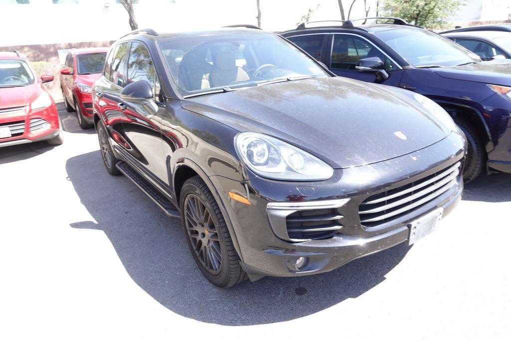 2017 Porsche Cayenne -'s photo