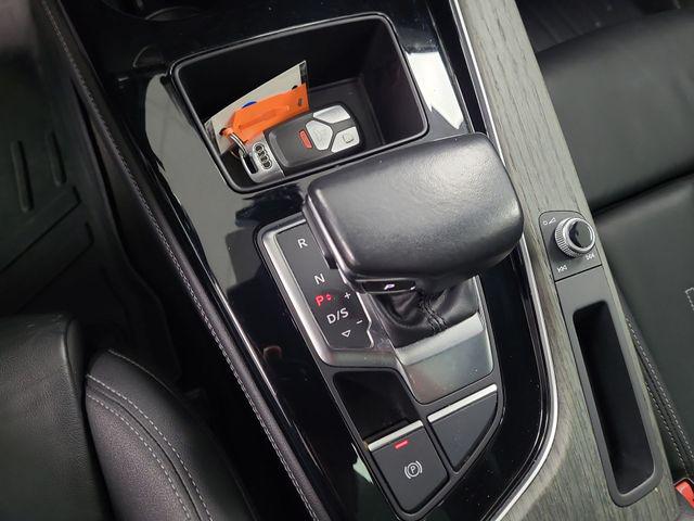 2022 Audi A4 Premium Plus 45 TFSI S line quattro S tronic